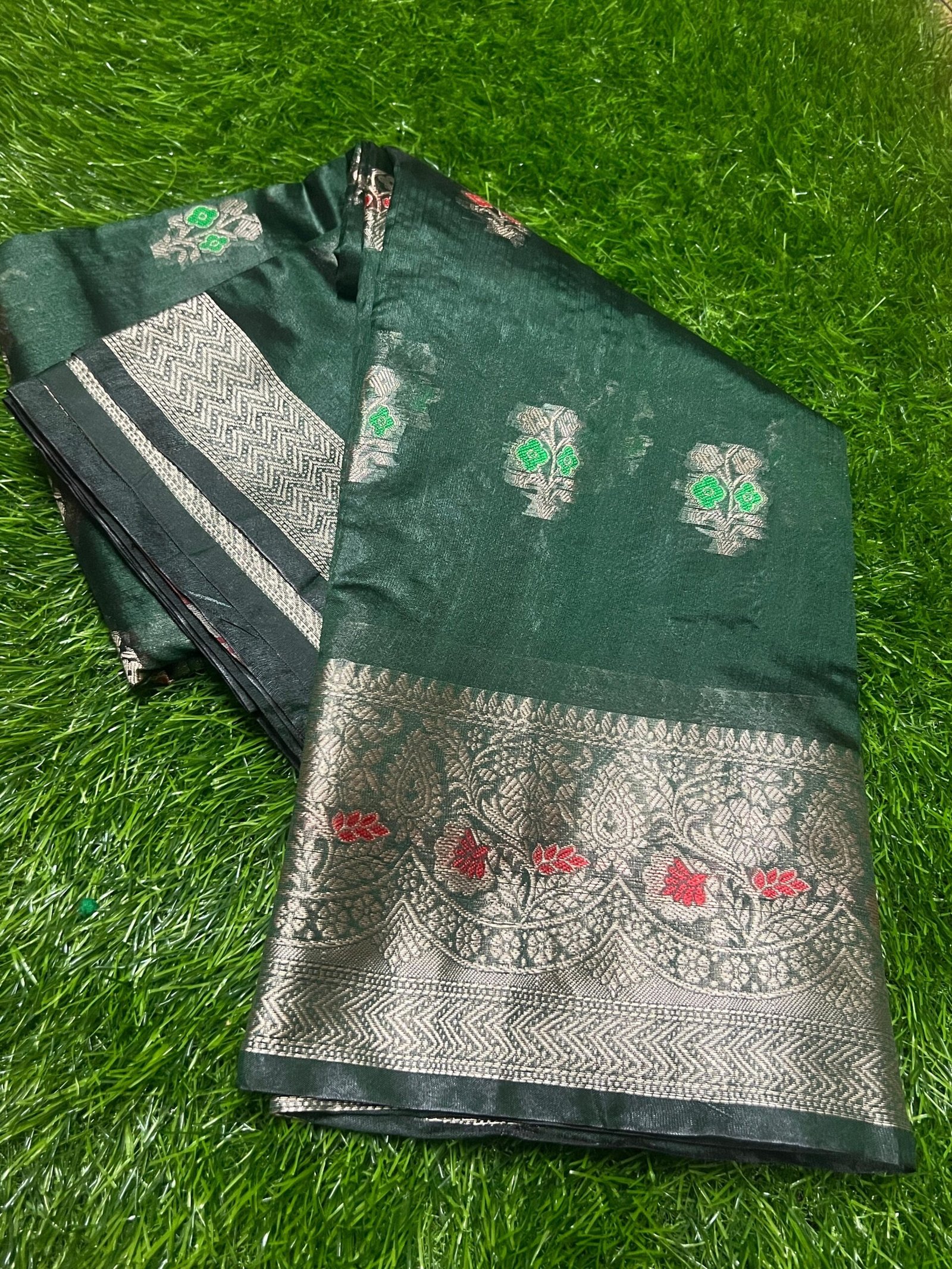 Orgenza Saree - Image 5