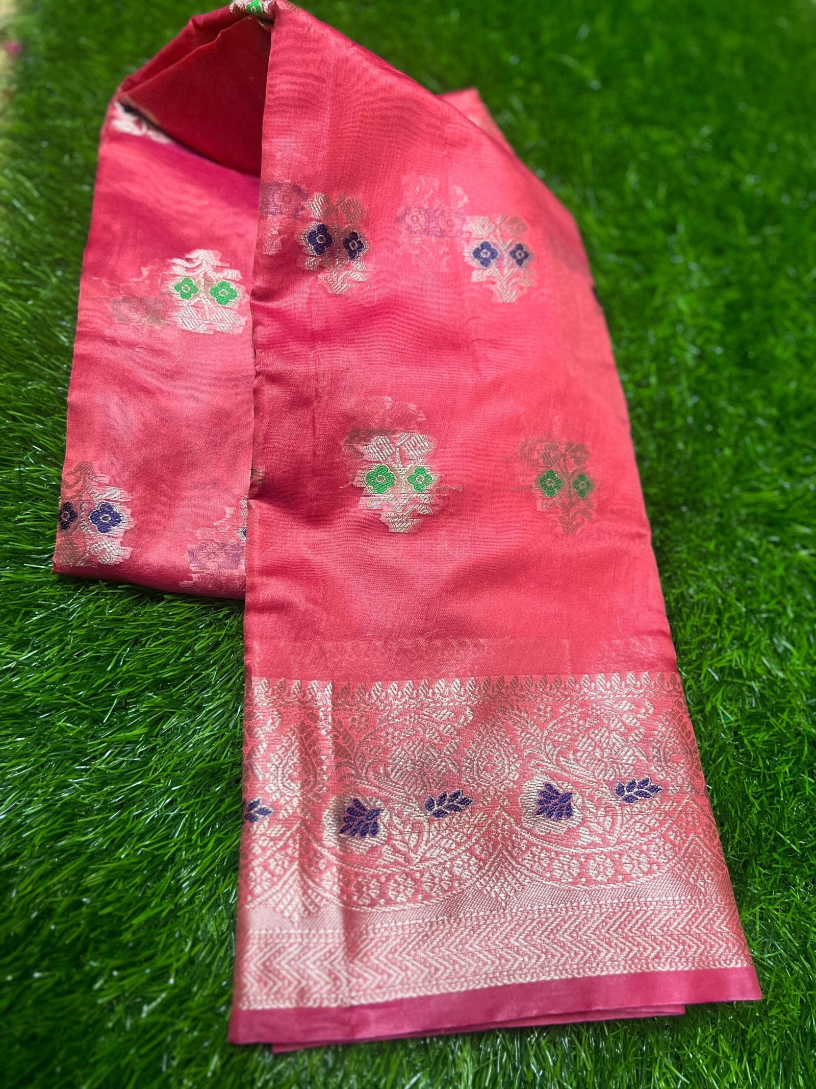 Orgenza Saree - Image 13